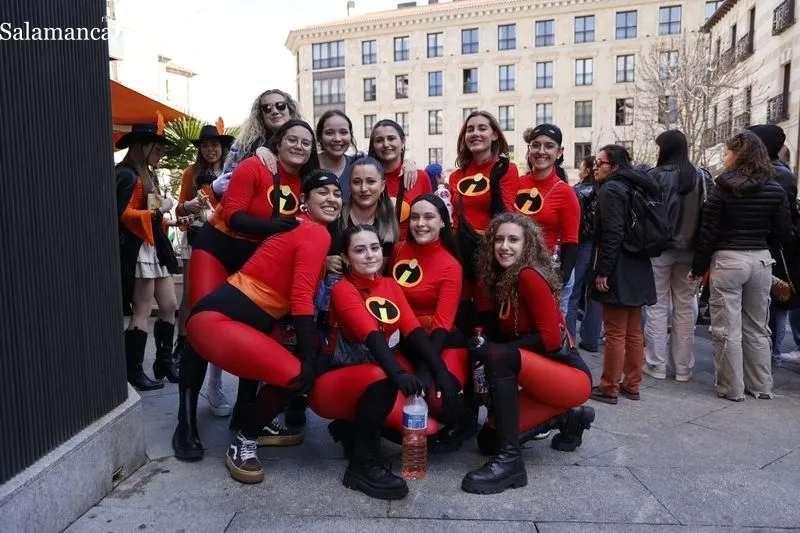 Estudiantes de Psicología de la USAL celebran sus fiestas. Fotos: David Sañudo