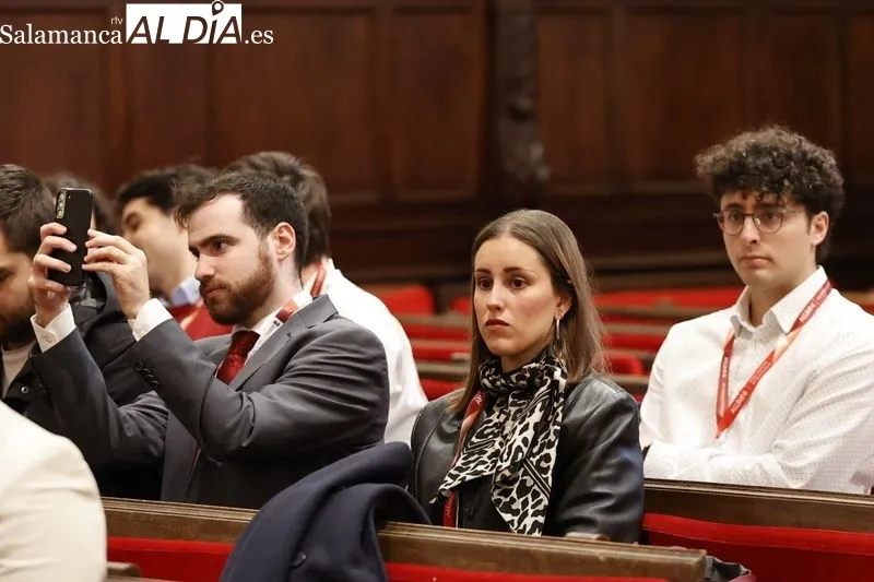 El Paraninfo de la USAL ha acogido la inauguración del V encuentro entre la Coordinadora de Representantes de Estudiantes de Universidades Públicas y la Conferencia de Rectores de las Universidad. Fotos: David Sañudoes Españolas