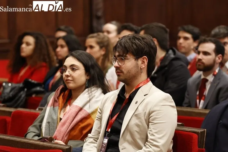 El Paraninfo de la USAL ha acogido la inauguración del V encuentro entre la Coordinadora de Representantes de Estudiantes de Universidades Públicas y la Conferencia de Rectores de las Universidad. Fotos: David Sañudoes Españolas