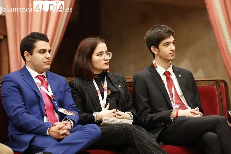 El Paraninfo de la USAL ha acogido la inauguración del V encuentro entre la Coordinadora de Representantes de Estudiantes de Universidades Públicas y la Conferencia de Rectores de las Universidad. Fotos: David Sañudoes Españolas