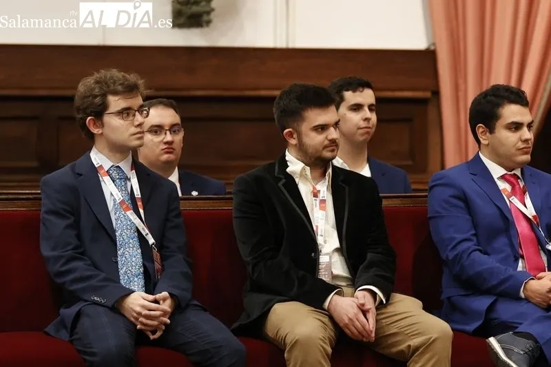 El Paraninfo de la USAL ha acogido la inauguración del V encuentro entre la Coordinadora de Representantes de Estudiantes de Universidades Públicas y la Conferencia de Rectores de las Universidad. Fotos: David Sañudoes Españolas