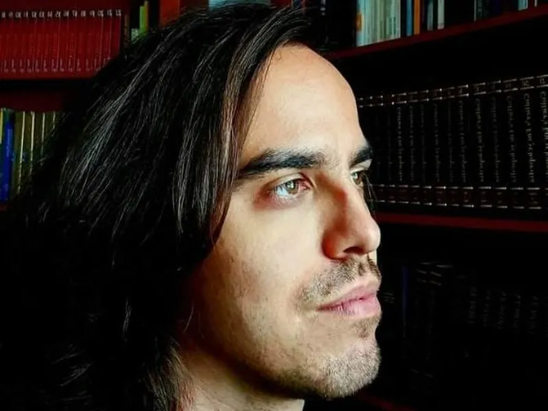 João de Sousa Guerreiro, coordinador de encuentros literarios en la Casa de las Conchas