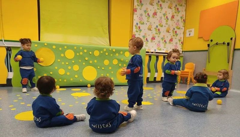 Alumnado en el colegio Marista. 