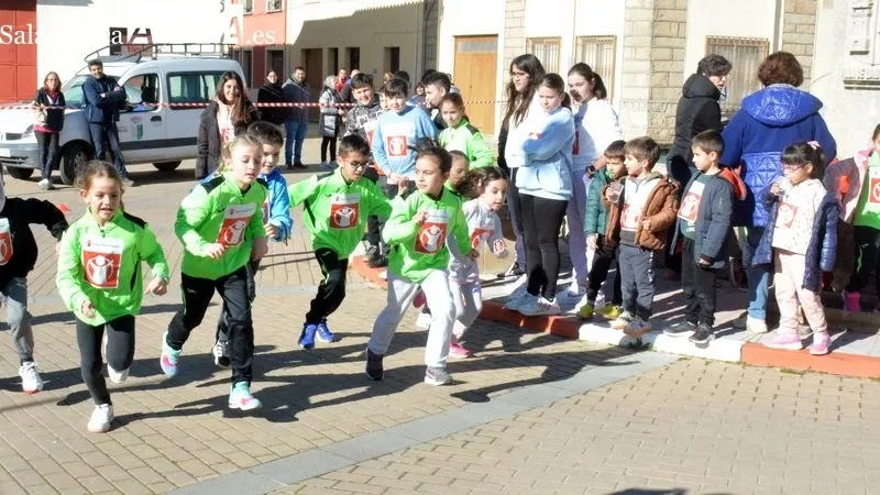 Foto 2 - El colegio Liminares celebra el D&iacute;a Escolar de La Paz con una carrera solidaria