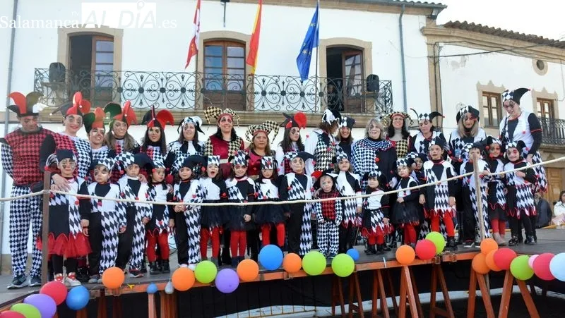 Foto 5 - Gran animaci&oacute;n en la tarde del Lunes de Carnaval en Lumbrales