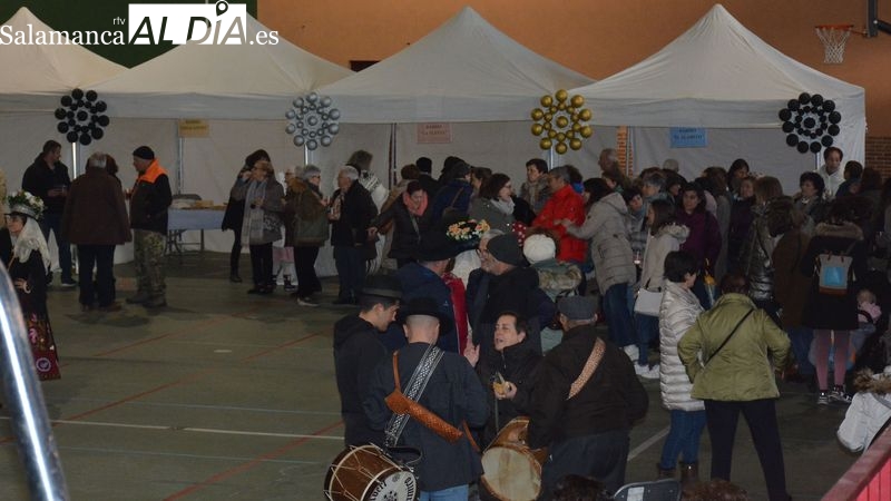 Foto 6 - La tradicional fiesta de 'Los Barrios' ofrece una gran tarde de folclore en Lumbrales
