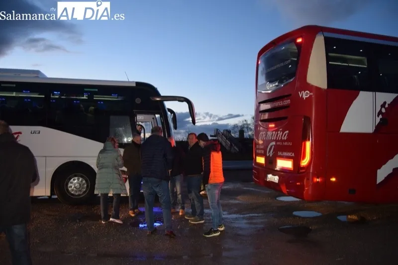 Agricultores partiendo desde Peñaranda a la manifestación de Madrid