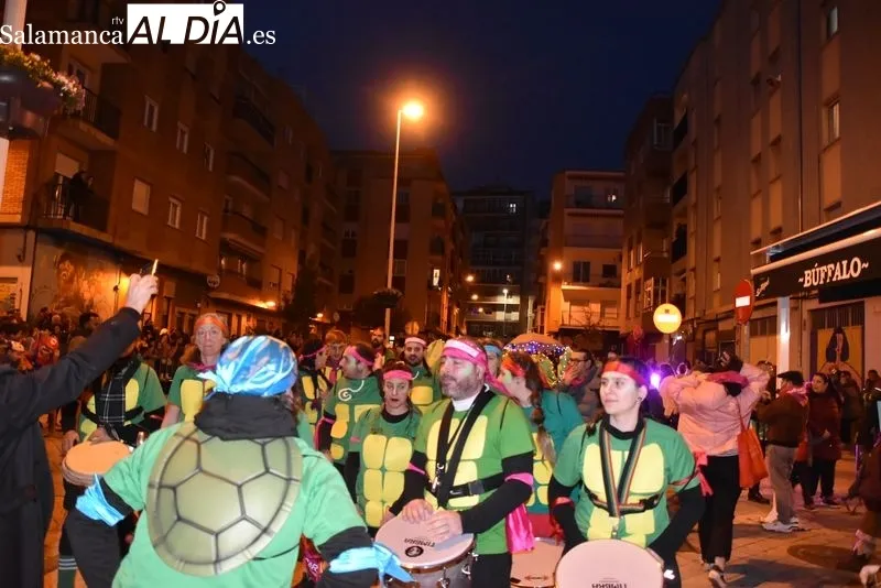 Lunes de Carnaval en el barrio del Oeste. Fotos: Vanesa Martins.