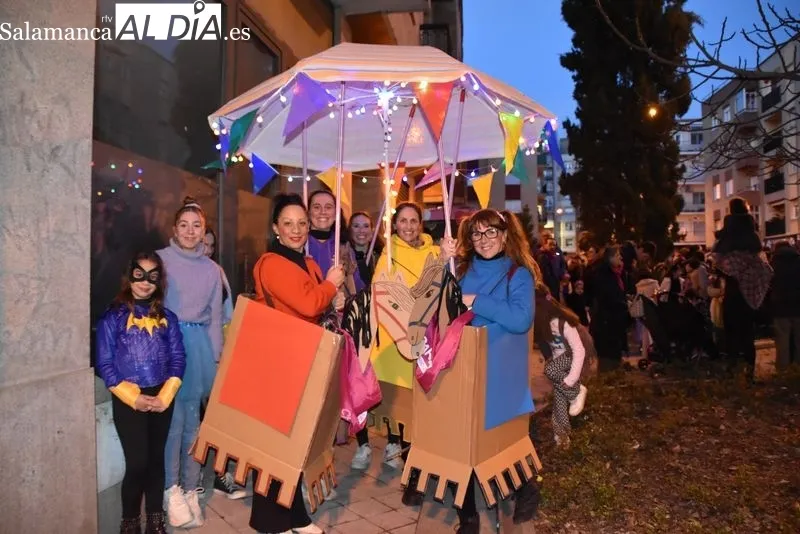 Lunes de Carnaval en el barrio del Oeste. Fotos: Vanesa Martins.