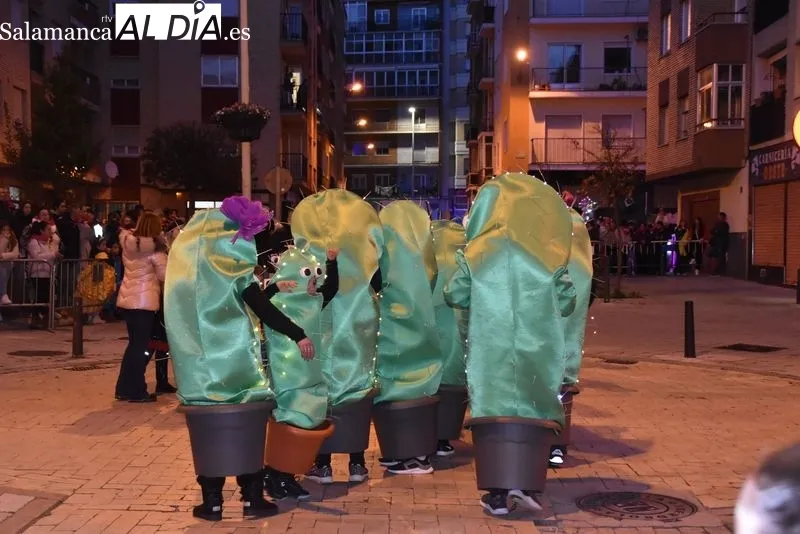 Lunes de Carnaval en el barrio del Oeste. Fotos: Vanesa Martins.
