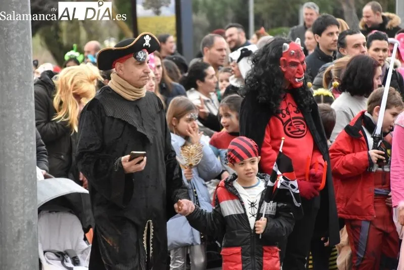 Pasacalles del Martes de Carnaval en Vistahermosa. Fotos: Vanesa Martins