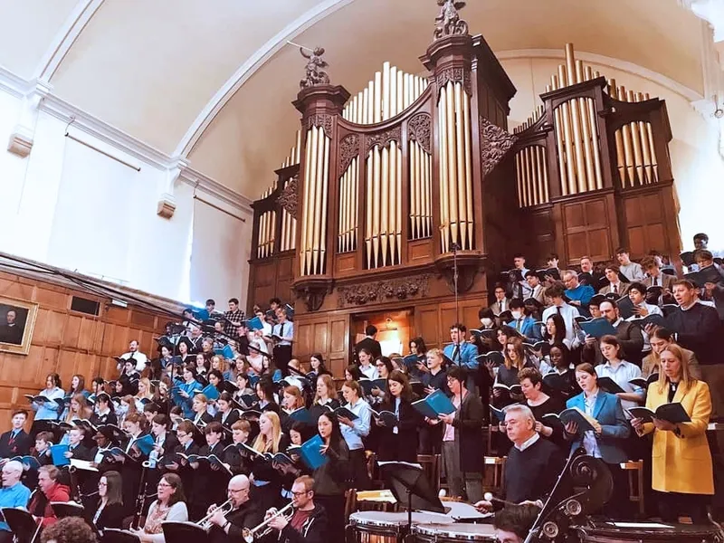 Coro del Colegio de Rugby de Warwickshire (Reino Unido).