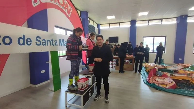 Foto 5 - &Eacute;xito del Canicross de Santa Marta