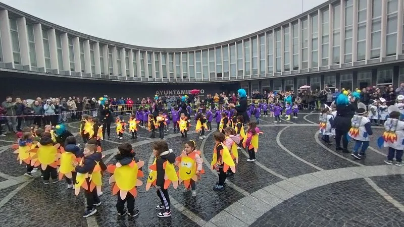 Niños del Colegio Miguel Hernández.  
