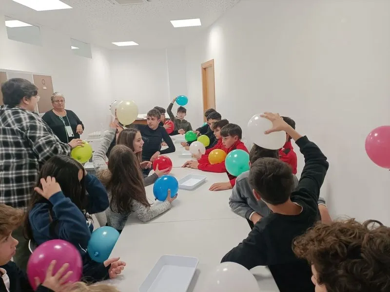 Cibercarba, taller ciencia Día Mujer y Niña en la Ciencia.