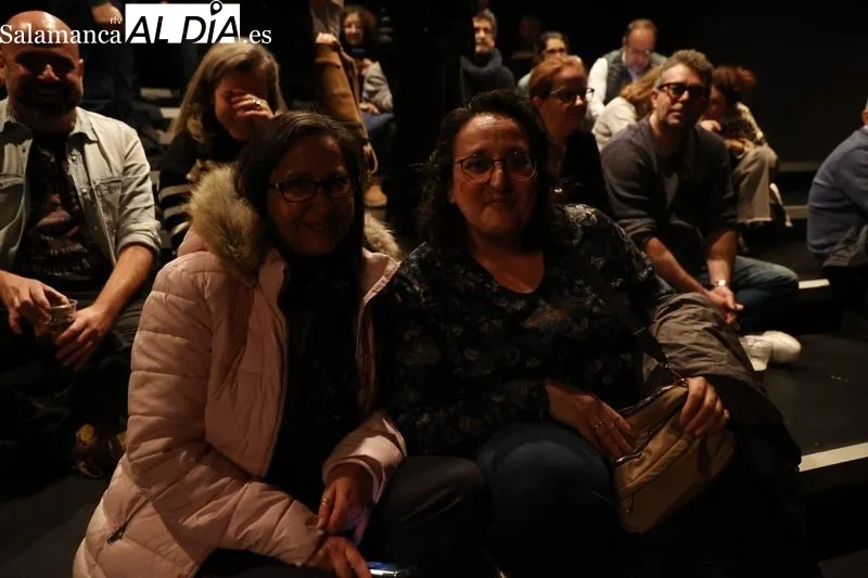 Imágenes del concierto de Cómplices en la Sala B del Caem. Fotos: David Sañudo.