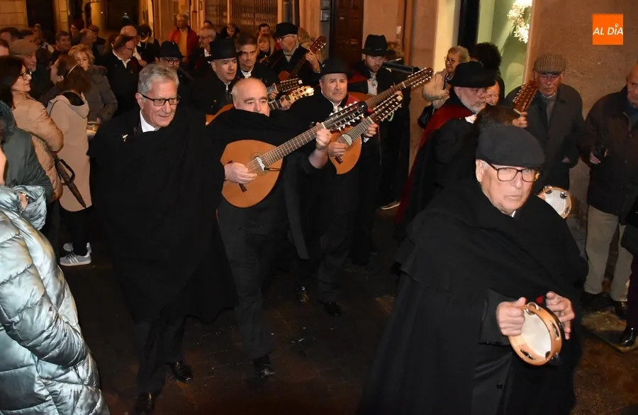 Foto 11 - Montserrat Mendo desea en un po&eacute;tico preg&oacute;n &ldquo;larga vida&rdquo; al &ldquo;fiest&oacute;n&rdquo; que es el Carnaval