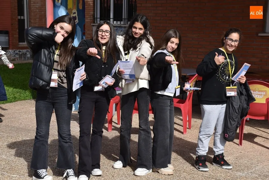 Foto 8 - Los IES mirobrigenses reciben a los alumnos de 6&ordm; de sus colegios vecinos