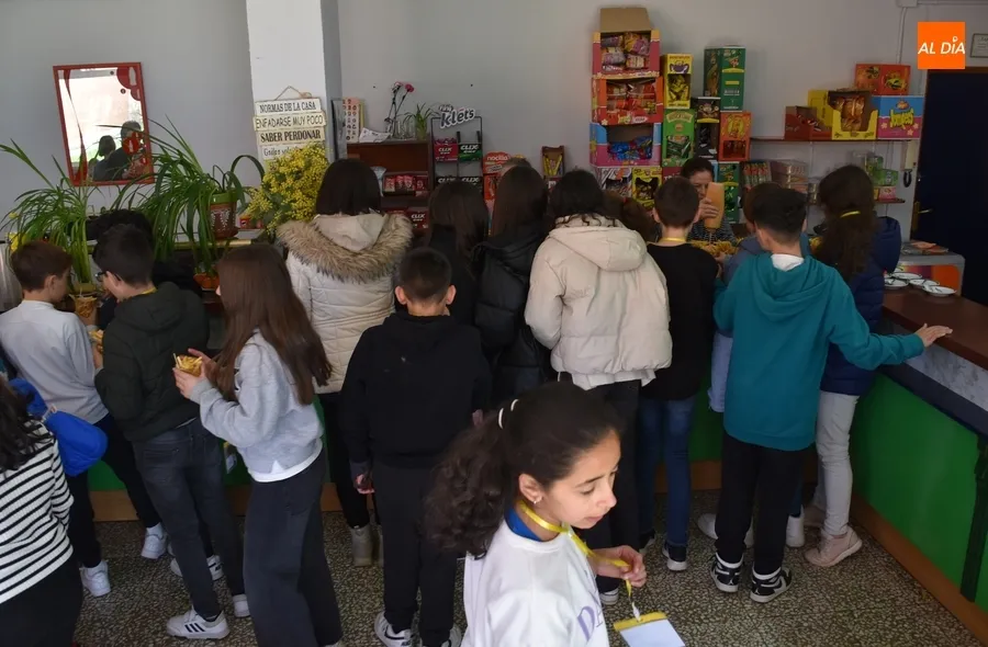 Foto 11 - Los IES mirobrigenses reciben a los alumnos de 6&ordm; de sus colegios vecinos