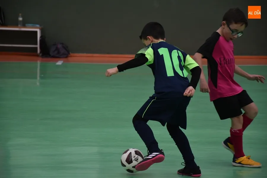 Foto 6 - #M [24-25 FEB] Reparto de victorias en el doble duelo benjam&iacute;n entre equipos del III Columnas y Vitigudino