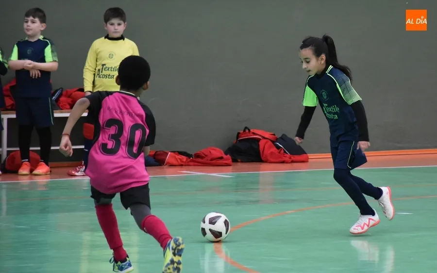 Foto 11 - #M [24-25 FEB] Reparto de victorias en el doble duelo benjam&iacute;n entre equipos del III Columnas y Vitigudino