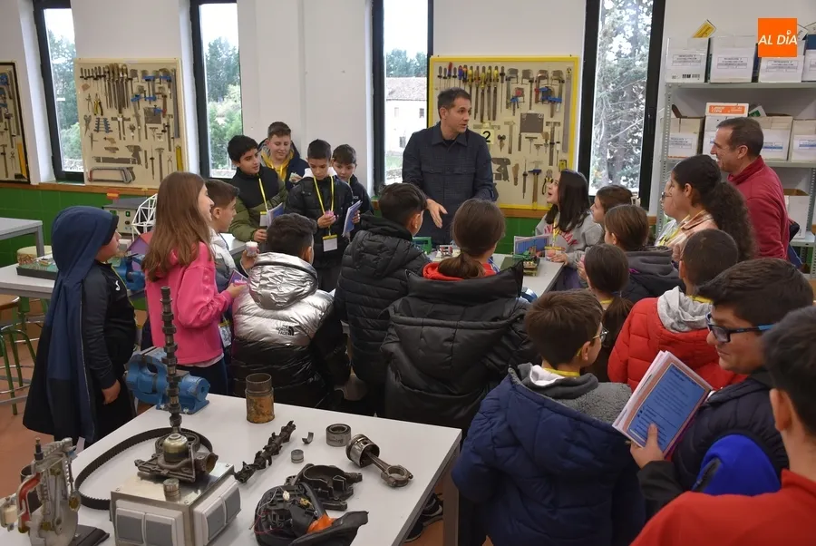 Foto 9 - Completadas las visitas de los alumnos de 6&ordm; de Primaria a los IES mirobrigenses