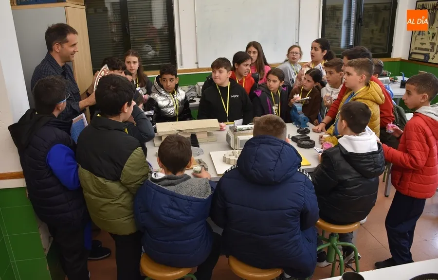 Foto 10 - Completadas las visitas de los alumnos de 6&ordm; de Primaria a los IES mirobrigenses