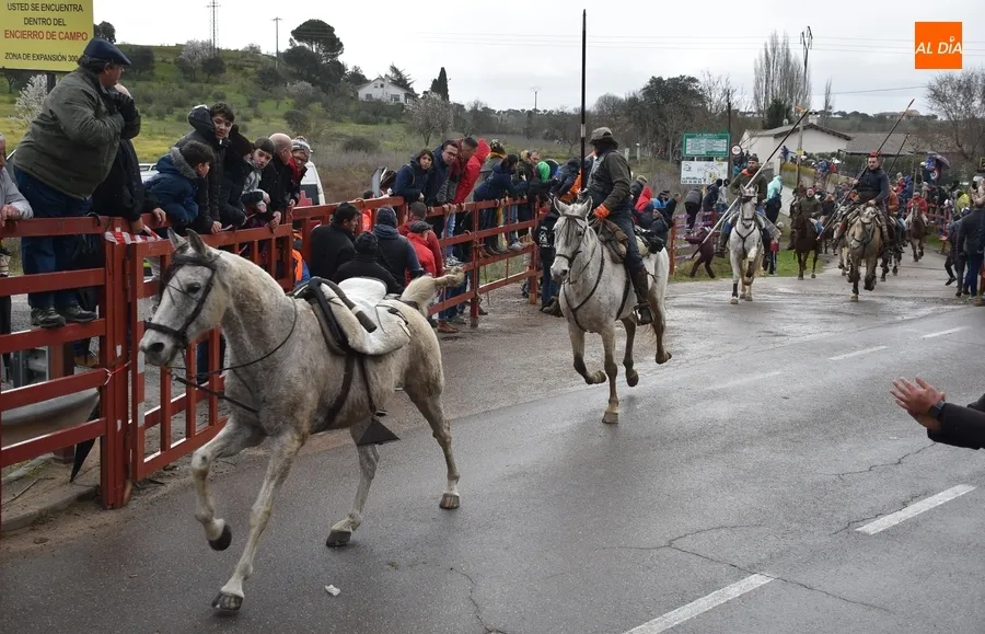 encierro a caballo ciuad rodrigo