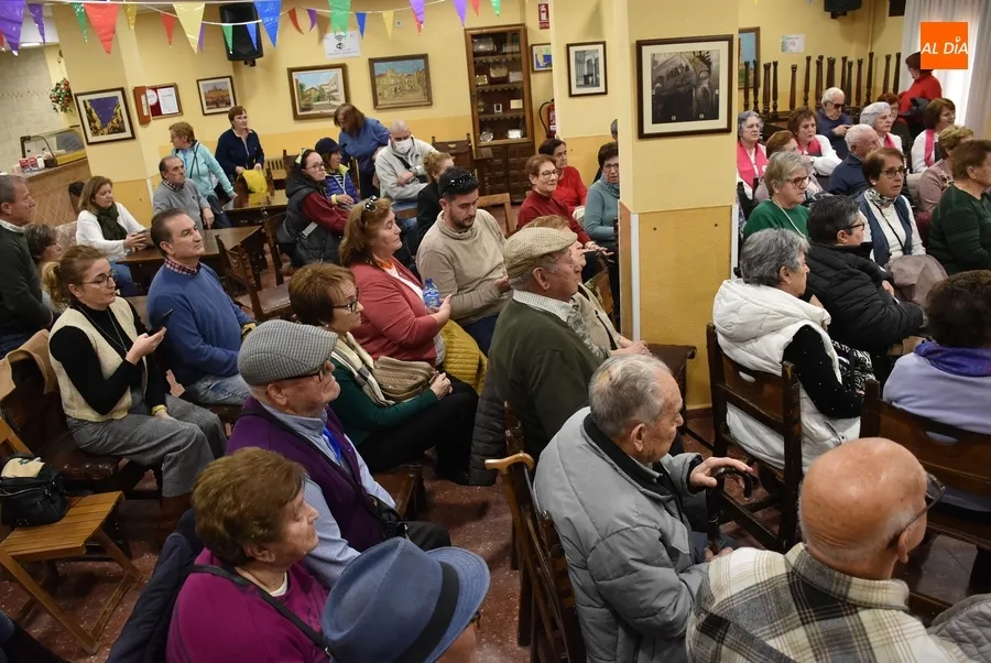 Foto 4 - Tina Vicente ensalza a sus 90 a&ntilde;os el Carnaval como &ldquo;canto a la vida y a la diversi&oacute;n&rdquo;