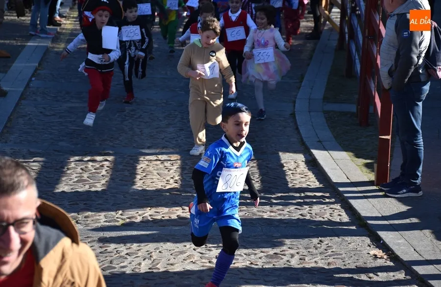 Foto 7 - Nuevo r&eacute;cord hist&oacute;rico del Cross del Carnaval con 825 participantes
