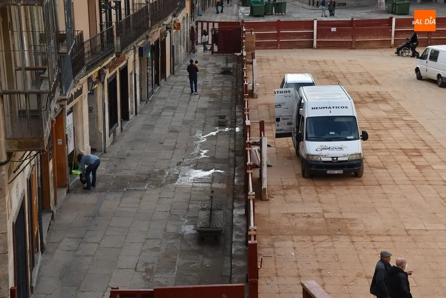 Foto 3 - El Carnaval 2024 ha dejado 124 toneladas de basura, 11 menos que el a&ntilde;o pasado
