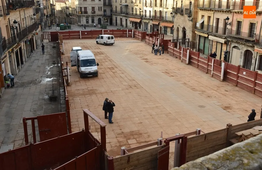 Foto 4 - El Carnaval 2024 ha dejado 124 toneladas de basura, 11 menos que el a&ntilde;o pasado