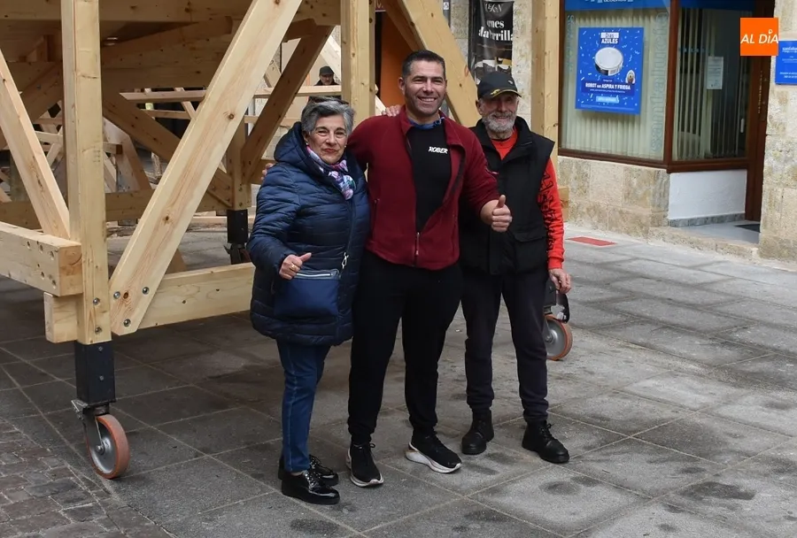 Foto 6 - Probada la flamante nueva Puerta de la R&uacute;a del Sol del coso taurino
