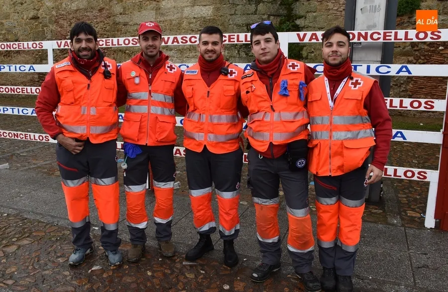 Foto 2 - Larga jornada de despedida del Carnaval con lluvia espor&aacute;dica hasta la sobremesa