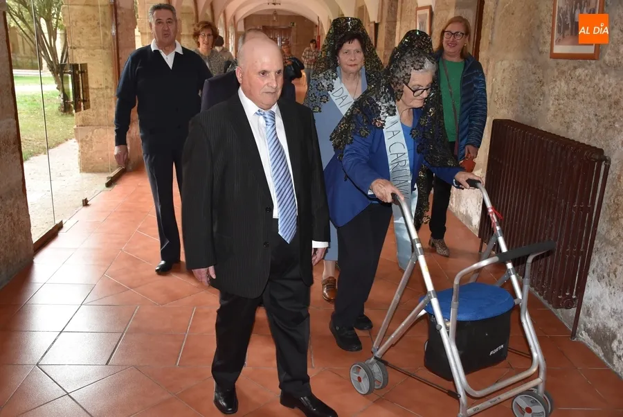 Foto 3 - La Residencia Mixta celebra su 1&ordm; Carnaval postpandemia con el preg&oacute;n de su antigua directora