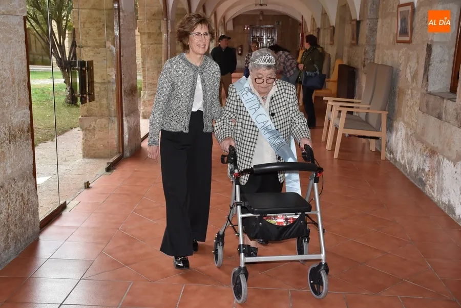 Foto 6 - La Residencia Mixta celebra su 1&ordm; Carnaval postpandemia con el preg&oacute;n de su antigua directora