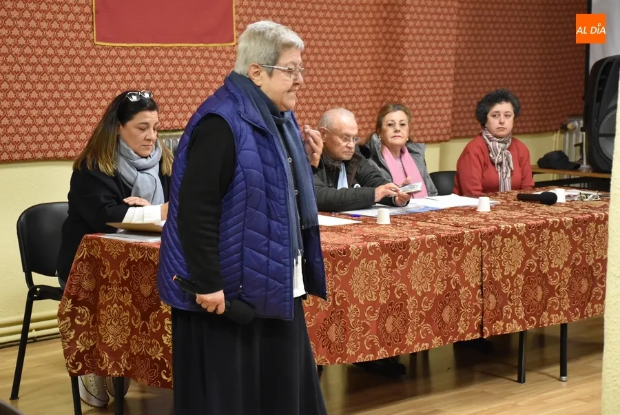 Foto 2 - San Andr&eacute;s inaugura con las instituciones caritativas de la Iglesia su ciclo semanasantero
