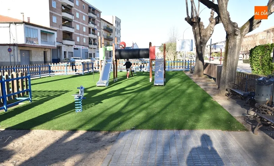 Foto 7 - Culminada la renovaci&oacute;n del triple parque infantil de la Avenida de Salamanca