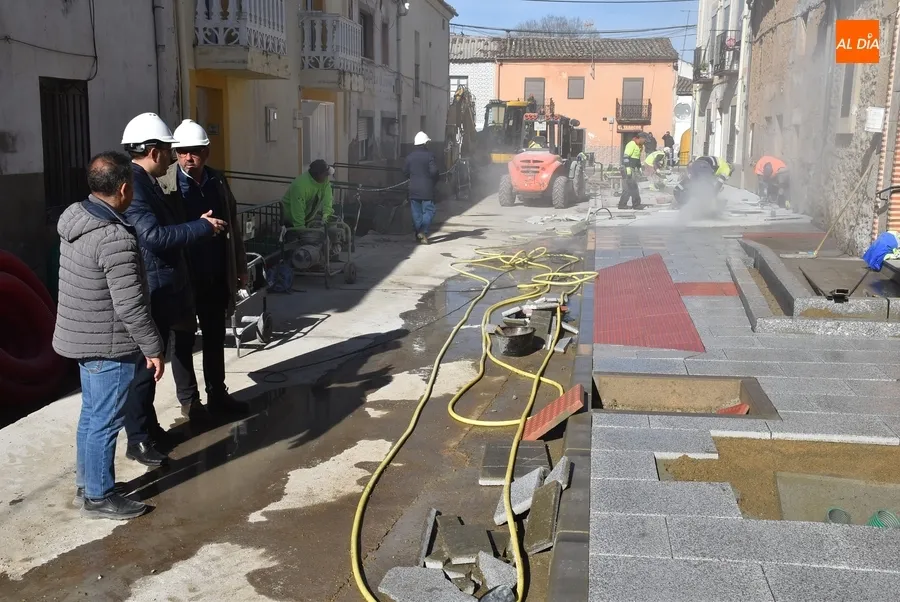 Foto 10 - Un resalto y una rampa, &uacute;ltimas novedades de las reformas de las calles Eras y &Aacute;lamo Chico