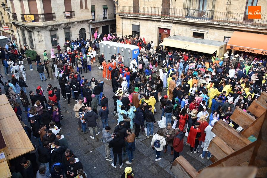 Foto 3 - Ciudad Rodrigo vive una menor invasión de jóvenes con nuevos puntos de concentración