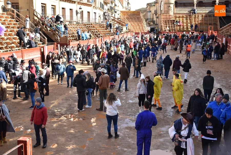 Foto 7 - Ciudad Rodrigo vive una menor invasi&oacute;n de j&oacute;venes con nuevos puntos de concentraci&oacute;n