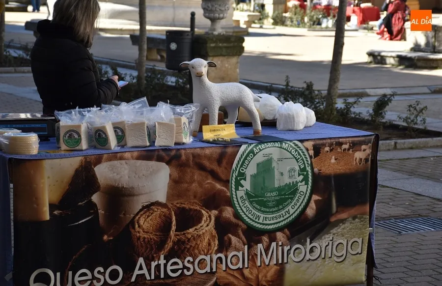Foto 4 - El Mercado de los Martes retorna tras su &uacute;nica semana de par&oacute;n de todo el a&ntilde;o