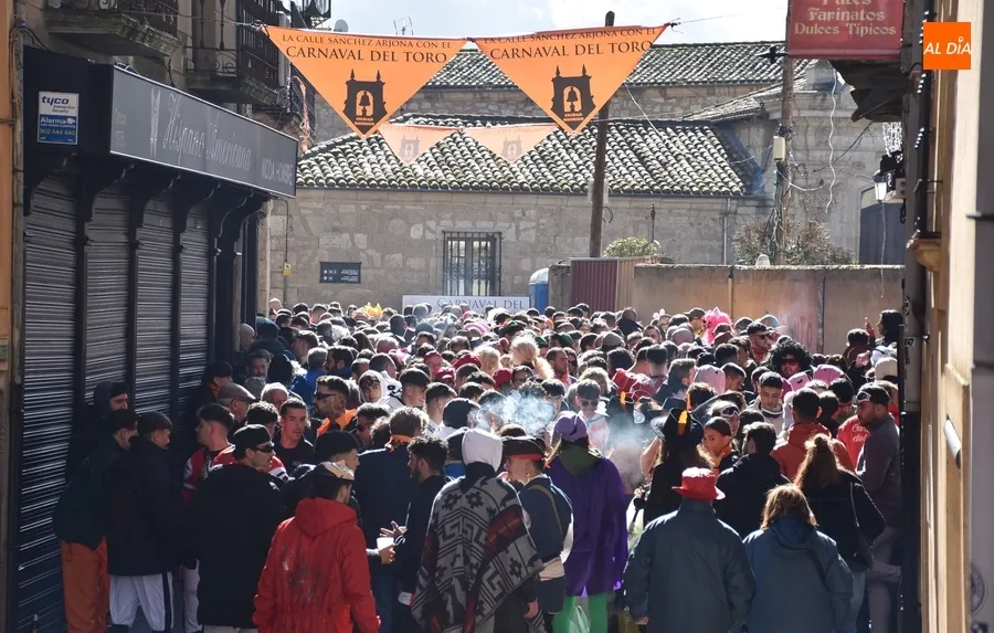 Foto 8 - Ciudad Rodrigo vive una menor invasi&oacute;n de j&oacute;venes con nuevos puntos de concentraci&oacute;n