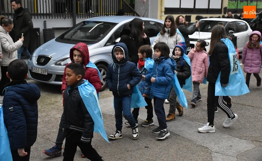 Foto 7 - La Escuela de M&uacute;sica evita riesgos limitando su pasacalles festivo al entorno del centro
