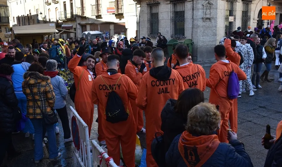 Foto 11 - Ciudad Rodrigo vive una menor invasi&oacute;n de j&oacute;venes con nuevos puntos de concentraci&oacute;n