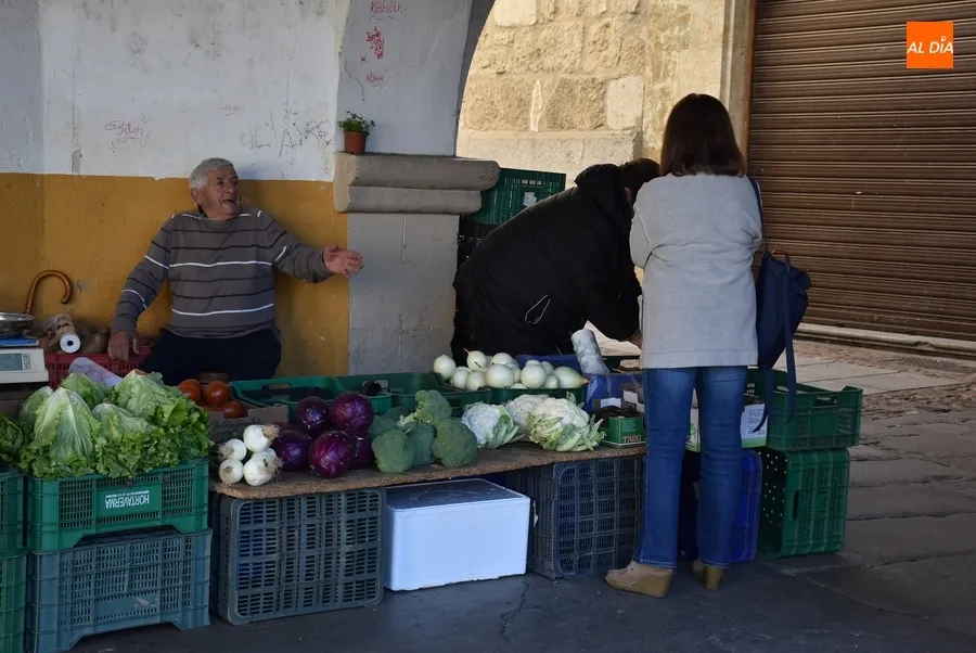 Foto 7 - El Mercado de los Martes retorna tras su &uacute;nica semana de par&oacute;n de todo el a&ntilde;o