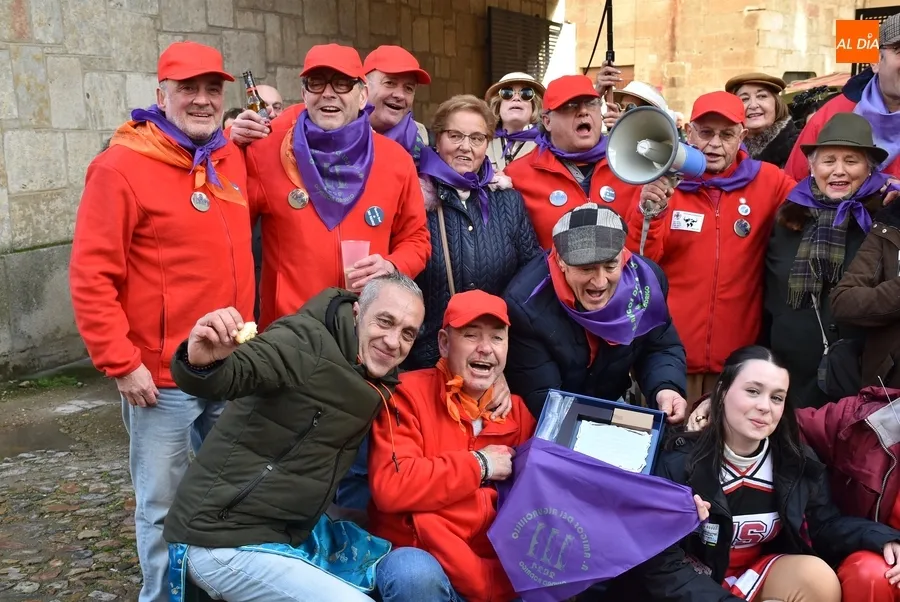 Foto 7 - Los Amigos del Alguacillo homenajean a Isabel Pastor y F&eacute;lix S&aacute;nchez por sus perronillas y aguardiente