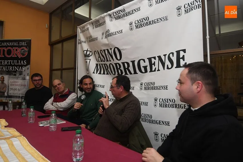 Foto 2 - Las Tertulias comandadas por David Casas analizan cada tarde lo ocurrido en el coso