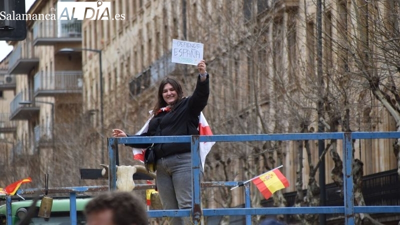 Una de las manifestantes ayer en Salamanca / VANESA MARTINS