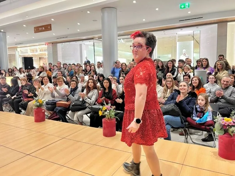 Foto 6 - El Tormes se convierte en el epicentro de la moda joven